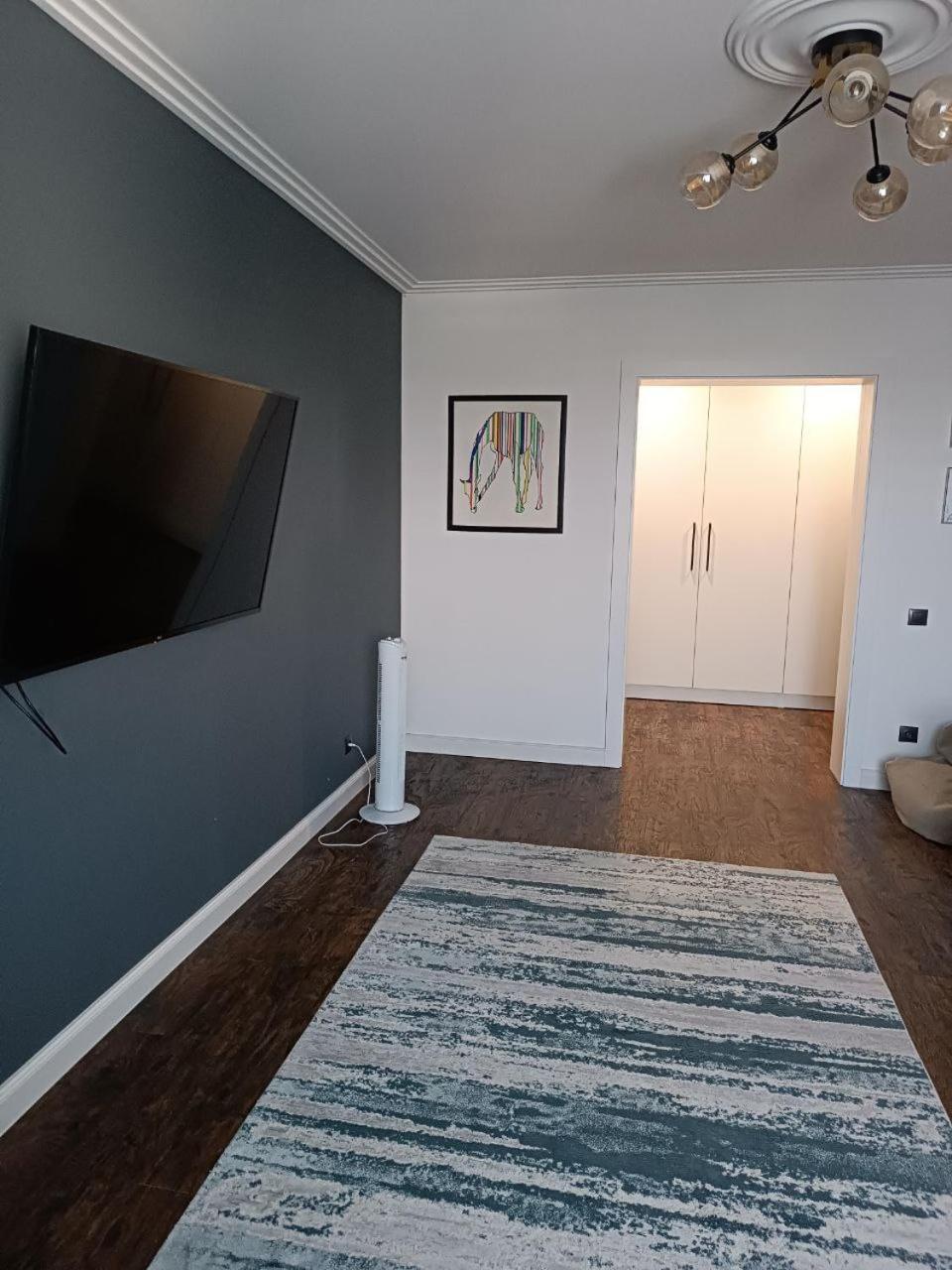 Elegant And Cozy 3br Kischinau